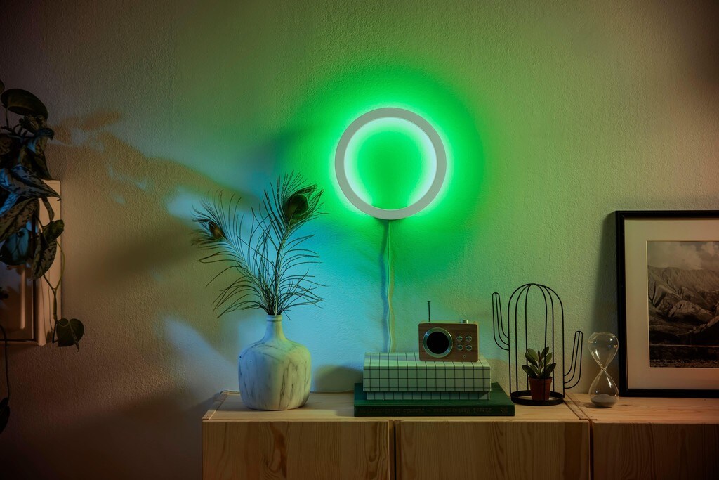 Philips hue sales wall lamp